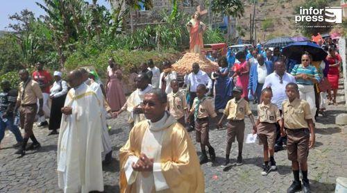 São Salvador do Mundo: Sacerdote desafia fiéis a refletirem sobre a vivência cristã 