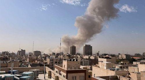 Trump anuncia "grande operação de combate" no Irão