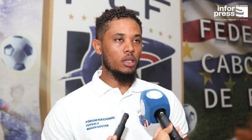 FCF quer definir plano estratégico e regulamento oficial para futsal e 'beach soccer'