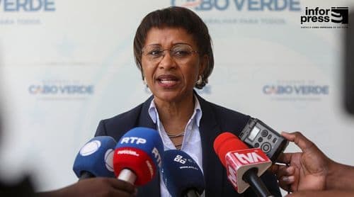 Presidenciais: Ex-ministra Joana Rosa confirma candidatura à Presidência da República (c/áudio)