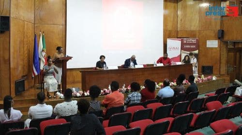 Reitora da Uni-Piaget destaca formação em Língua Gestual e Braille para uma sociedade inclusiva