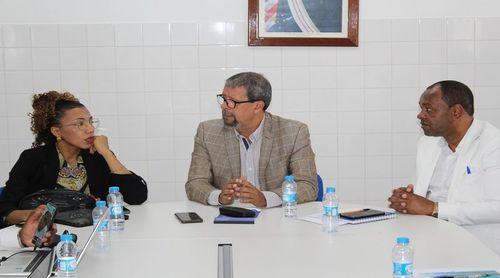 São Nicolau: Ministro da Saúde visita estruturas do ministério no município do Tarrafal