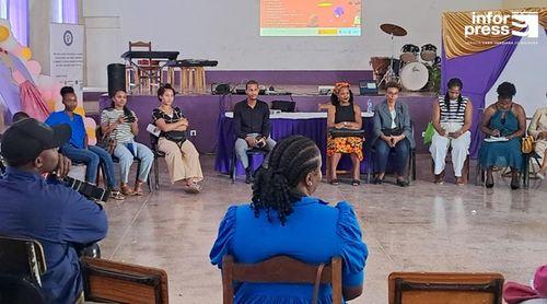 Dia Internacional da Mulher: Escola Secundária Regina Silva promove jornada educativa 