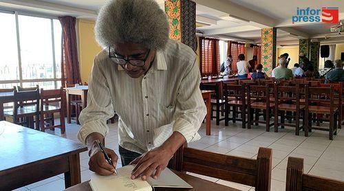 Portugal: Escritor José Luís Hopffer Almada lança livro de poesias em homenagem ao povo cabo-verdiano (c/áudio)