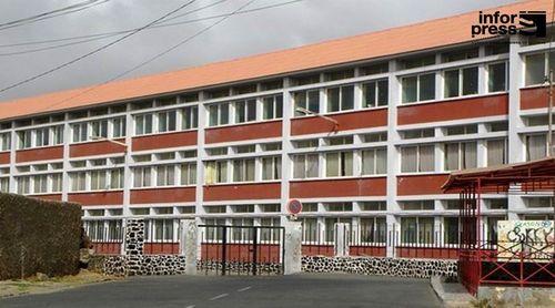Challenges of Cape Verdean universities in Portugal debated in Mindelo and Praia