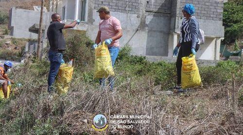 São Salvador do Mundo: Megacampanha de limpeza mobiliza dezenas de munícipes