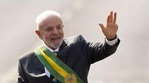 Lula à espera de Trump para negociar tarifas mas com plano de contingência preparado