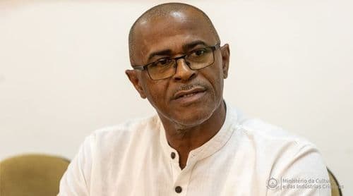 ENTREVISTA: Manel di Candinho defende que a morna pertence a todas as ilhas de Cabo Verde