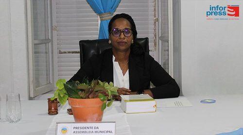 Boa Vista: Marízia Lima estreia-se como a primeira mulher presidente da Assembleia Municipal