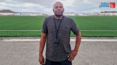 Futebol/Campeonato CV: Treinador do África Show garante plantel focado e confiante para carimbar passagem à final