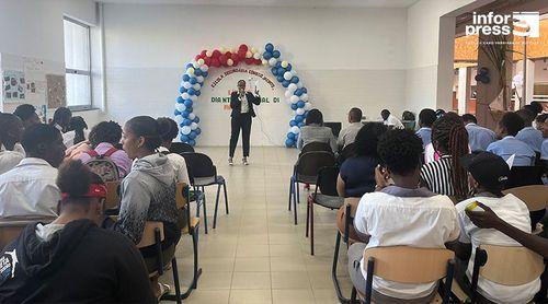 Professora de língua crioula considera que este é o momento ideal para oficialização do crioulo