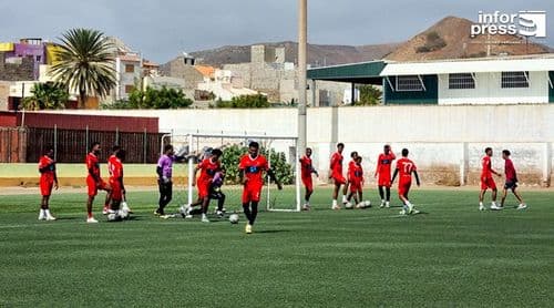 Mindelense quer somar pontos na Praia e manter liderança do nacional