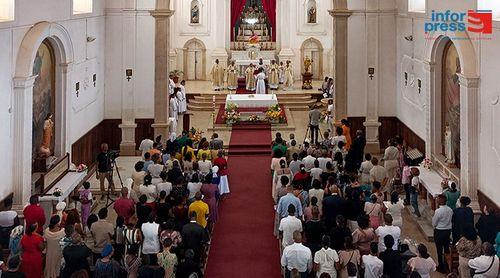 Cardeal Dom Arlindo Furtado enaltece fé e esperança na celebração da Páscoa