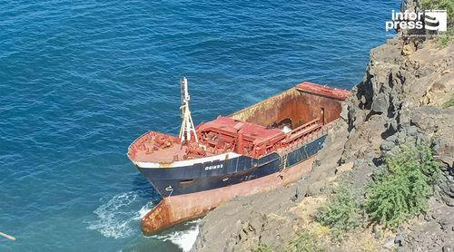 Fogo: Processo de desmantelamento e remoção do navio Deimos concluído no final de Junho - IMP