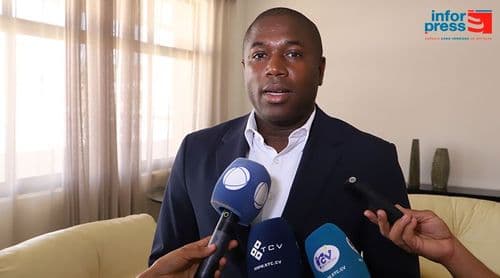 Governo e Câmara Municipal da Ribeira Grande de Santiago firmam parceria para acelerar desenvolvimento local 