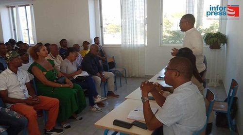 Nuias Silva diz que PAICV precisa de um presidente que seja capaz em oito meses de unir o partido e mobilizar Cabo Verde