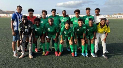 Boa Vista/Futebol: Clube Onze Estrelas sagra-se campeã regional na classe feminina
