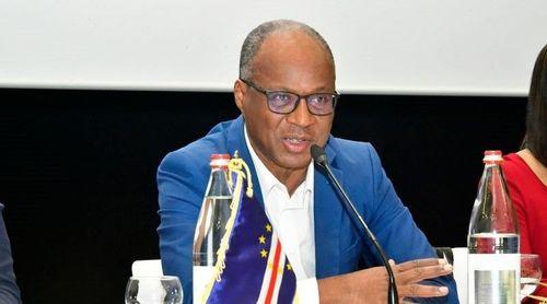 Primeiro-ministro encerra visita ao Luxemburgo com encontro com comunidade cabo-verdiana