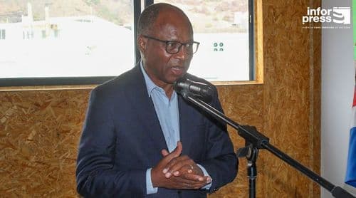 Primeiro-ministro destaca importância de projectos marítimos para o desenvolvimento de São Nicolau