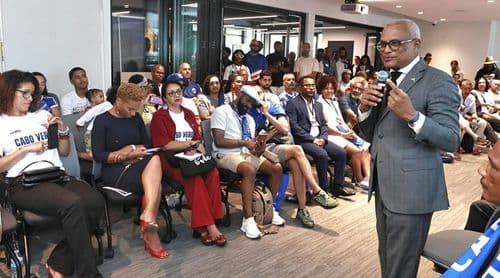 José Maria Neves reúne-se com comunidade cabo-verdiana em Atlanta e apela à mobilização para o desenvolvimento do país