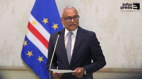 Presidente da República felicita Mosteiros pelos 35 anos de elevação a município