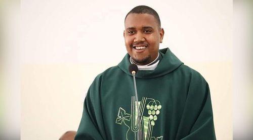 Celebração de Quarta-feira de Cinzas: Padre exorta cristãos a caminharem juntos e com esperança