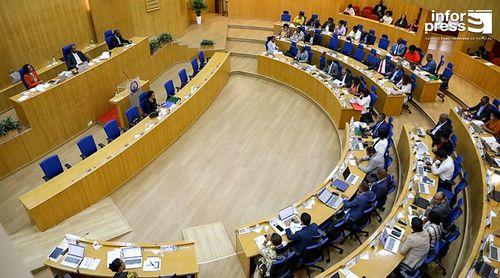 Parlamento: Ordem do dia aprovada após mais de duas horas de discussão sobre substituição de deputados do MpD