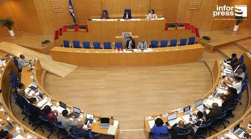 Parlamento aprova votos de pesar por Filomena Silva, Bino Branco e vítimas da tragédia do Fogo