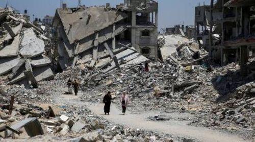 Trump diz que vai comprar Gaza para outros países reconstruirem
