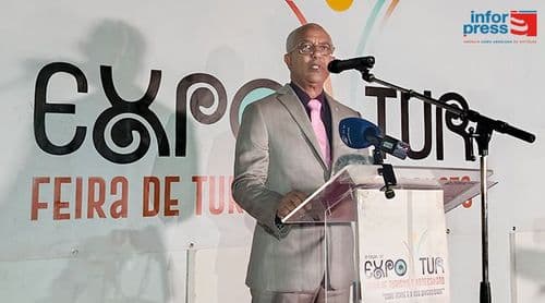 Expotur 2026 arranca com apelo à diversificação da oferta turística nacional