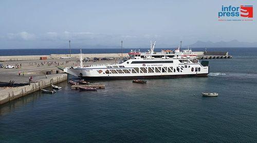 Porto Novo: Parlamentares recebem garantia do Governo de que obras da ampliação do porto arrancam “brevemente” 