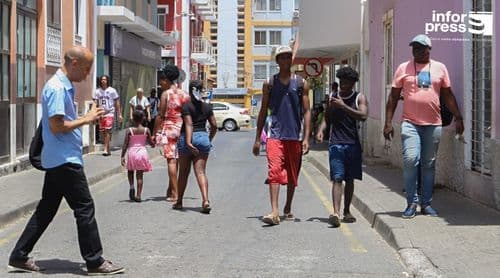 Preço do novo equipamento da selecção de Cabo Verde divide opiniões entre adeptos