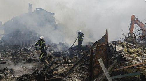 Rússia faz ataque recorde contra a Ucrânia com 355 'drones' durante a noite