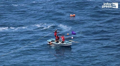 São Filipe: Embarcação Santa Luzia vence regata de botes entre Vale dos Cavaleiros e Fonte Bila