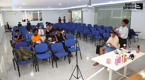 Universidade de Santiago desafia estudantes a empreender e transformar o futuro