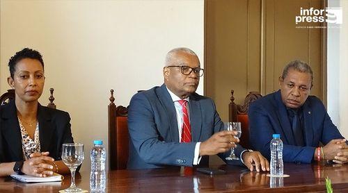 Dia do Município: “São Vicente está sempre um passo adiante dos outros” – ministro Jorge Santos (c/áudio)