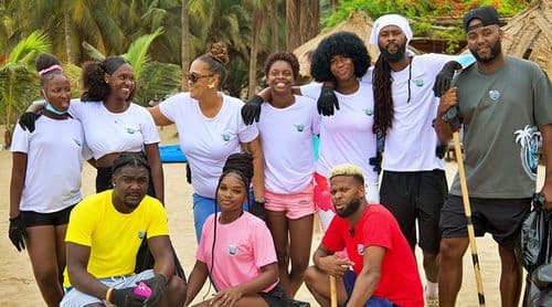 Tarrafal: Organização do TarraVibes promove limpeza da baía e reforça compromisso com sustentabilidade