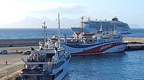 Santo Antão/Turismo de Cruzeiros: Ilha recebe dois navios com centenas de turistas a bordo