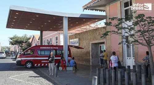 Missão cirúrgica da CVMS reforça avanços na ginecologia e reconstrução mamária em Cabo Verde