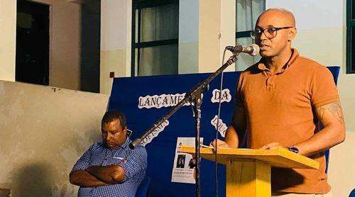 Porto Novo: Livro “Sofisma Loucura” apresentada no “berço do autor” para orgulho dos residentes