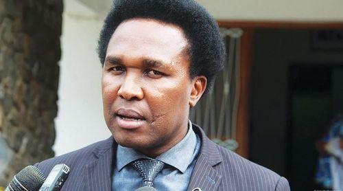 Mondlane anuncia cessar da violência a partir de hoje após encontro com PR de Moçambique