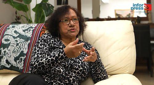 Perfil/Vera Duarte: A história da menina do Mindelo que abriu peito às balas e se tornou a voz do mundo