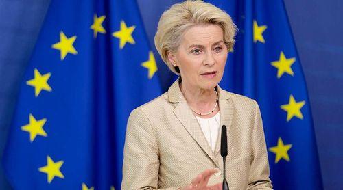 Von der Leyen anuncia estratégia da UE para atrair investigadores e aloca 500 ME até 2027
