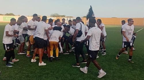 Futebol/Santo Antão Sul: Académica goleia Tarrafal (4-0) e conquista título de campeão regional 