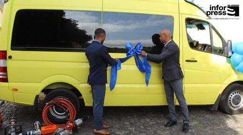 São Nicolau: Ribeira Brava recebe nova ambulância para aprimorar cuidados pré-hospitalares