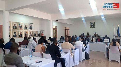 PAICV aprova crédito de 100 mil contos em Santa Catarina, oposição vota contra