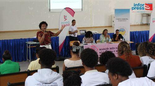 Boa Vista: Câmara Municipal e Liceu promovem discussão sobre violência no namoro e emancipação da mulher