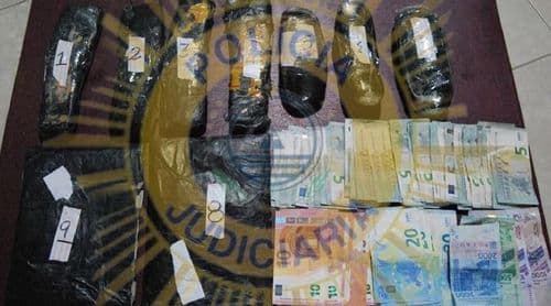 Ilha do Sal: Mulher detida no Aeroporto Amílcar Cabral com mais de 2,5 kg de cocaína fica em prisão preventiva