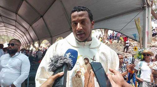 Porto Novo/São João: Sacerdote acredita que moldura humana à volta das festas representa “sede de Deus”
