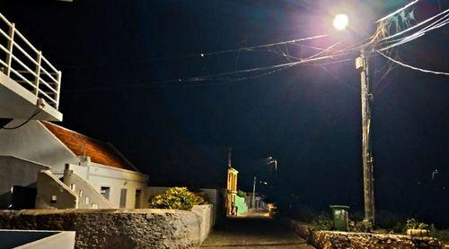 São Nicolau: Projeto “Um Emigrante, Uma Lâmpada” reforça iluminação pública em Estância Brás
